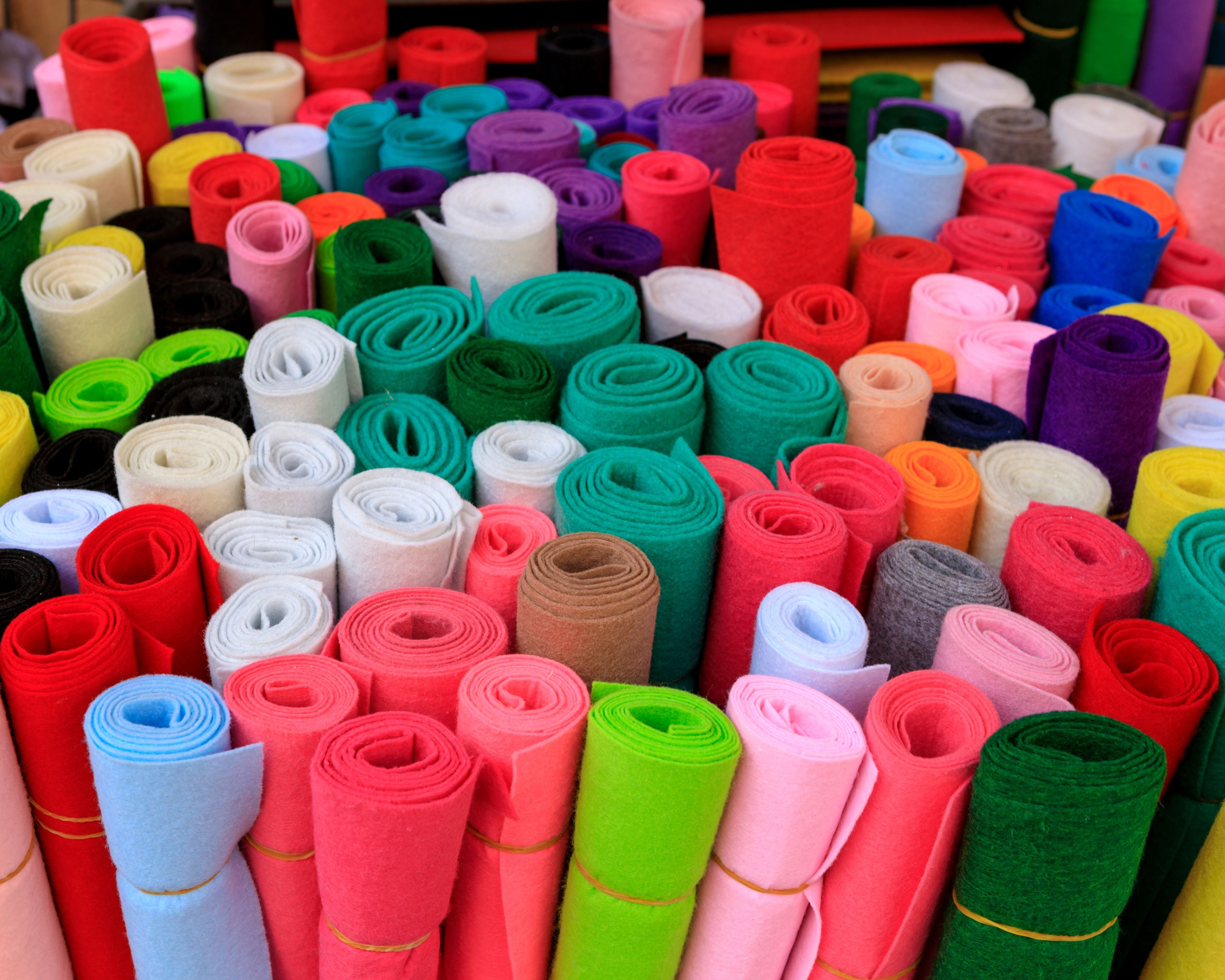 Bastelfilz Filz 1,5m Br. Dekostoff Wollfilz Filzstoff Filzrolle versch. Farben