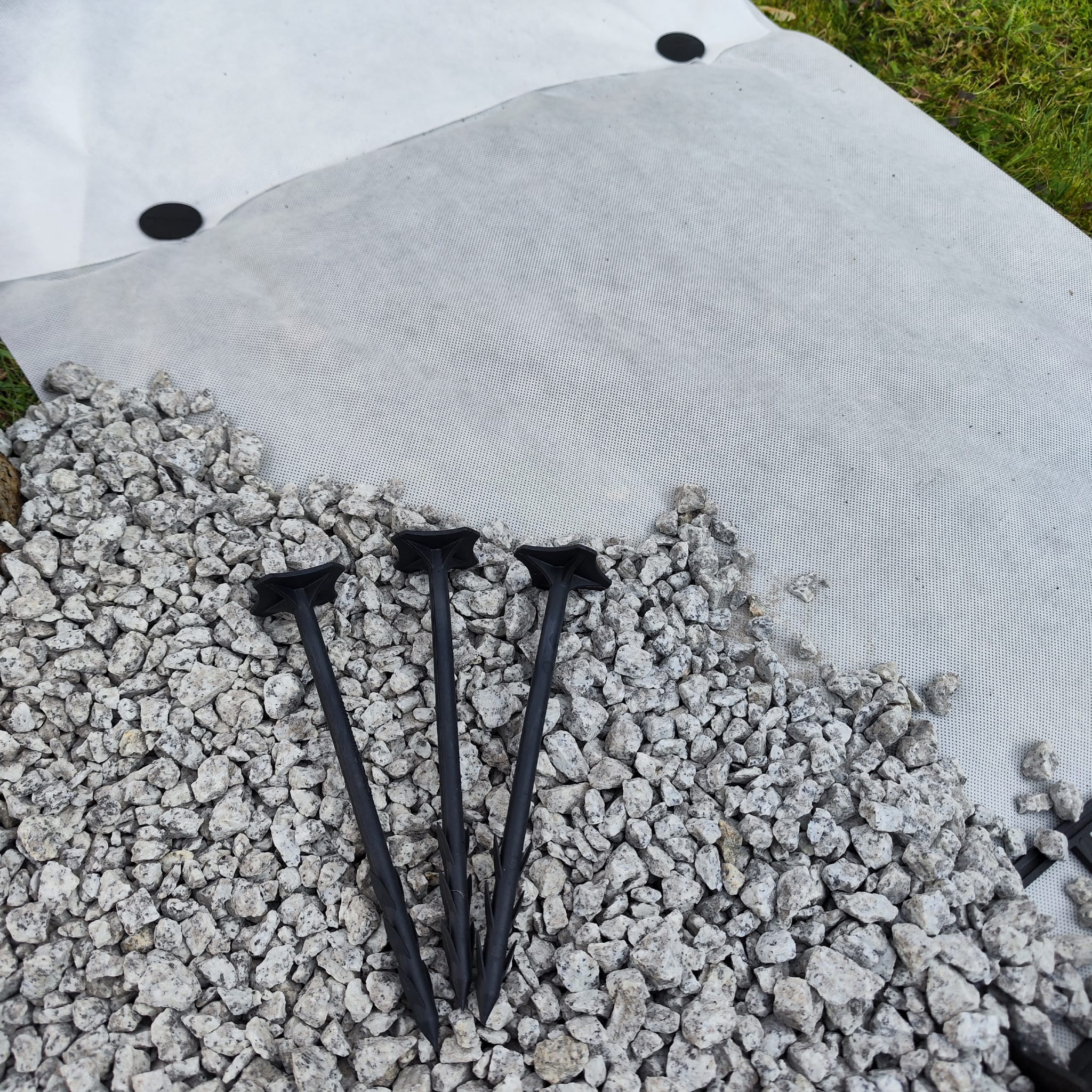 Unkrautvlies 60 g/m² – Weiß, Umweltfreundlich, Wasserdurchlässig & Ideal für Garten & Terrasse