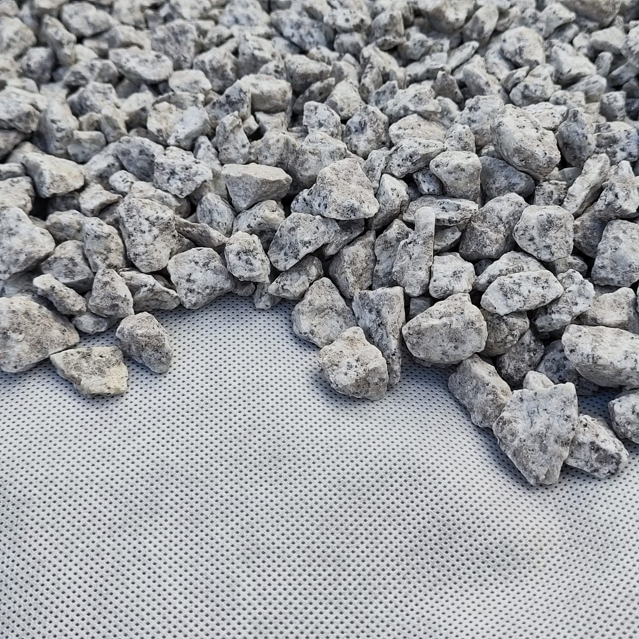 Unkrautvlies 60 g/m² – Weiß, Umweltfreundlich, Wasserdurchlässig & Ideal für Garten & Terrasse